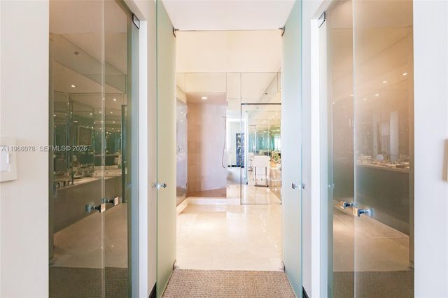 300 S Pointe Dr 1604, Miami Beach, FL 33139