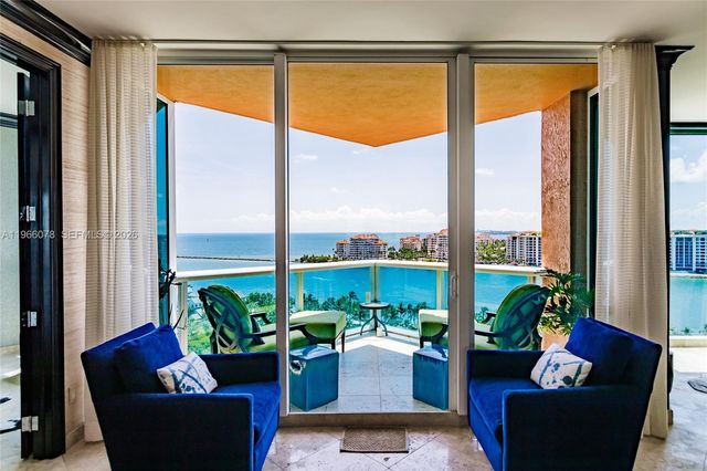 300 S Pointe Dr 1604, Miami Beach, FL 33139