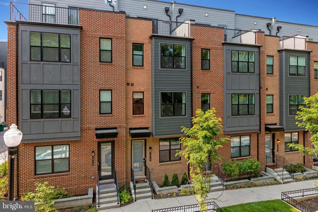 4918 CUMBERLAND ST, Alexandria, VA 22304