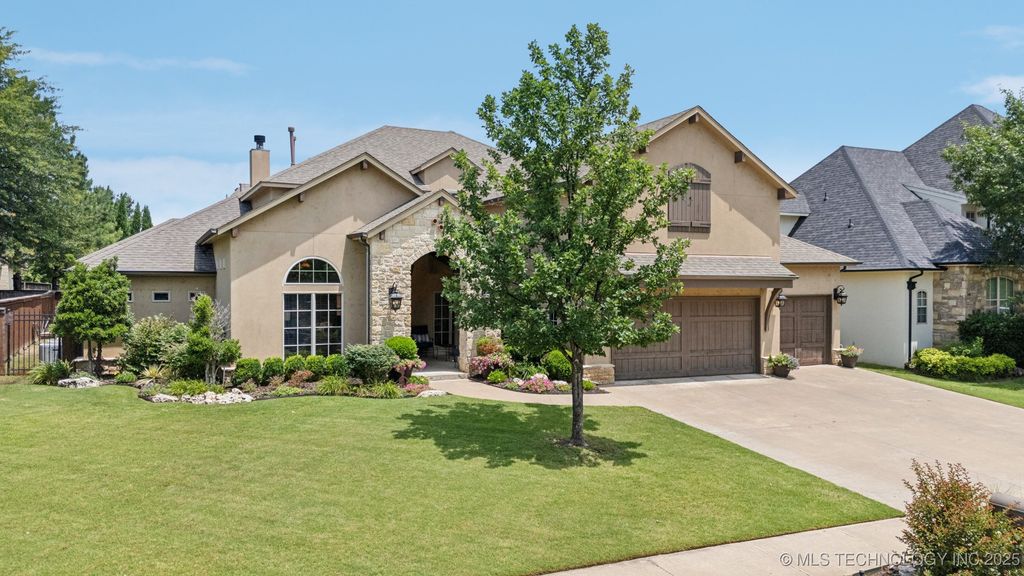 9545 E 108th Street S, Bixby, OK 74133