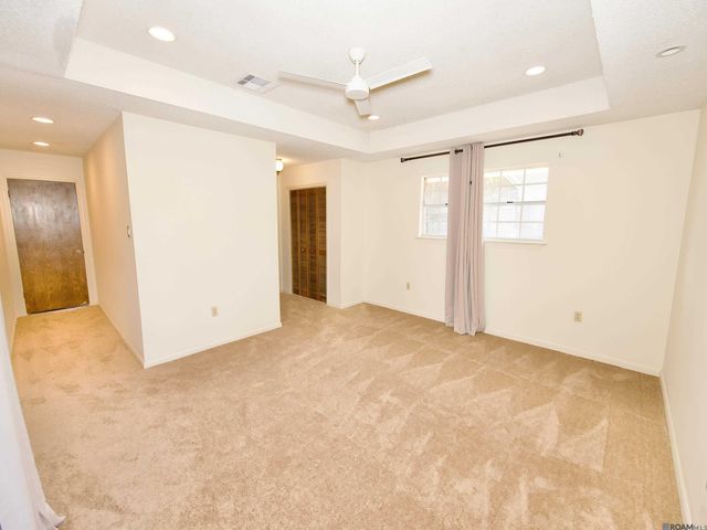 9023 Whitehall Ave, Baton Rouge, LA 70806