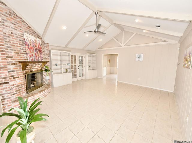 9023 Whitehall Ave, Baton Rouge, LA 70806