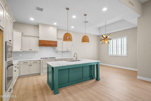 14525 Tierra Campeon, El Paso, TX 79938
