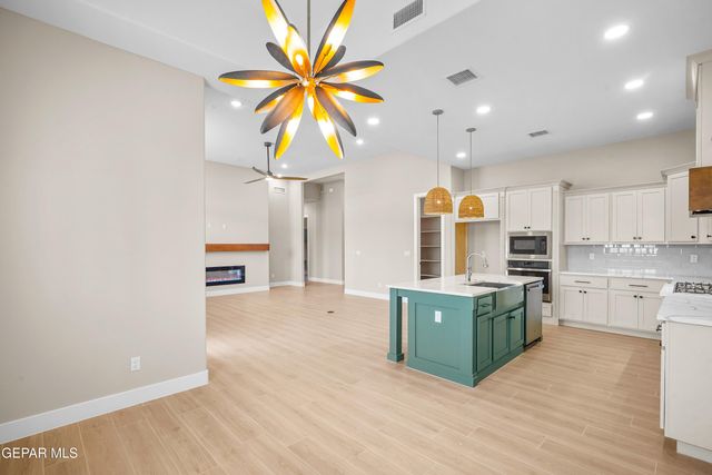 14525 Tierra Campeon, El Paso, TX 79938
