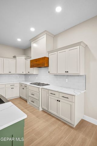 14525 Tierra Campeon, El Paso, TX 79938