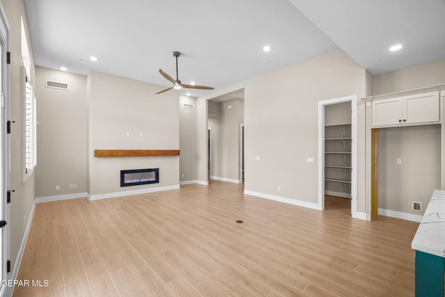 14525 Tierra Campeon, El Paso, TX 79938