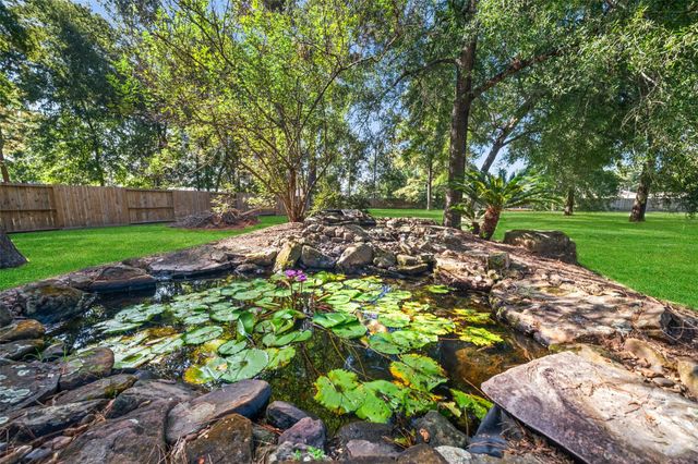 21710 Pino Lane, Crosby, TX 77532