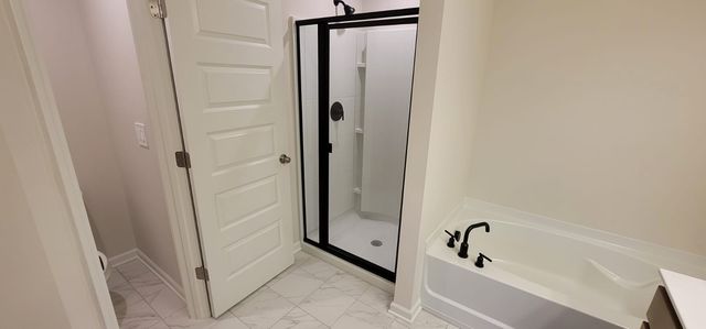 5086 Dayflower Dr, Hermitage, TN 37076