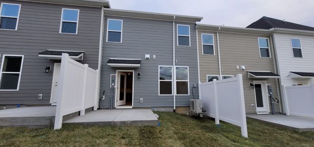 5086 Dayflower Dr, Hermitage, TN 37076