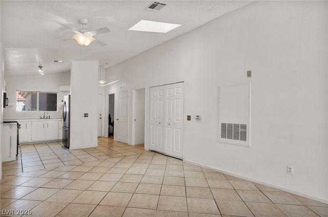 7803 Ravenhollow Lane, Las Vegas, NV 89145