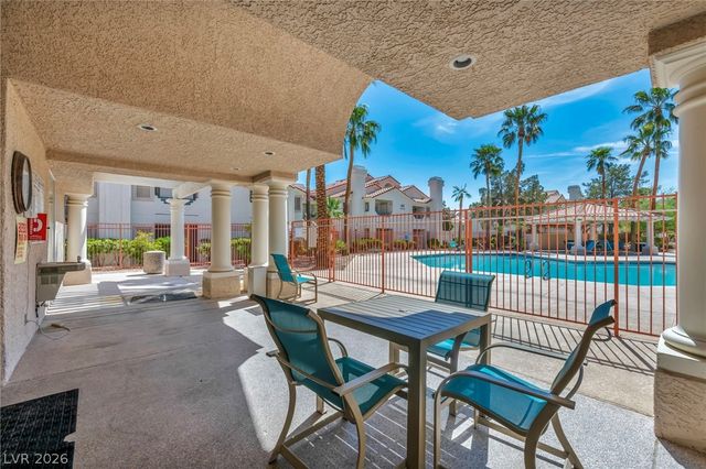 7803 Ravenhollow Lane, Las Vegas, NV 89145