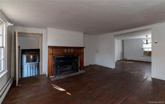118 Washington Spring Road, Palisades, NY 10964