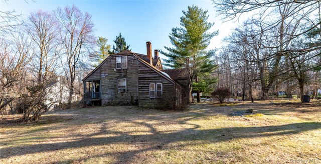 118 Washington Spring Road, Palisades, NY 10964