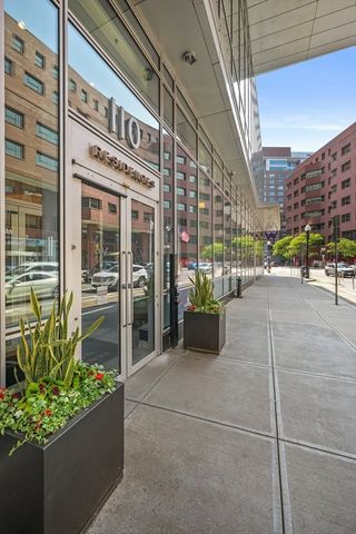 110 Stuart St 21B, Boston, MA 02116
