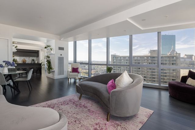 110 Stuart St 21B, Boston, MA 02116