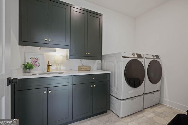 2878 Ollie Avenue, Norcross, GA 30071