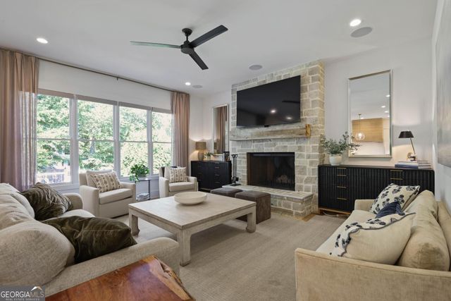 2878 Ollie Avenue, Norcross, GA 30071