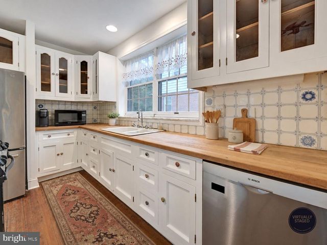 713 BRINKWOOD RD, Baltimore, MD 21229