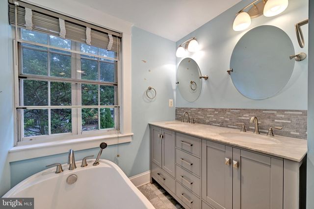 713 BRINKWOOD RD, Baltimore, MD 21229