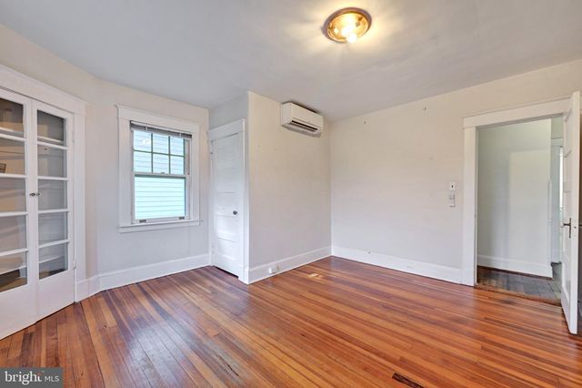 713 BRINKWOOD RD, Baltimore, MD 21229