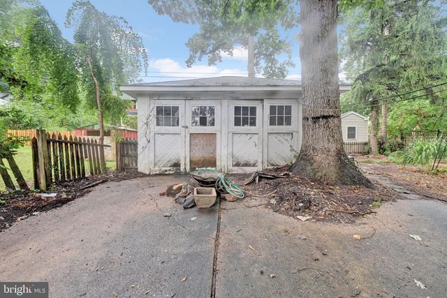 713 BRINKWOOD RD, Baltimore, MD 21229