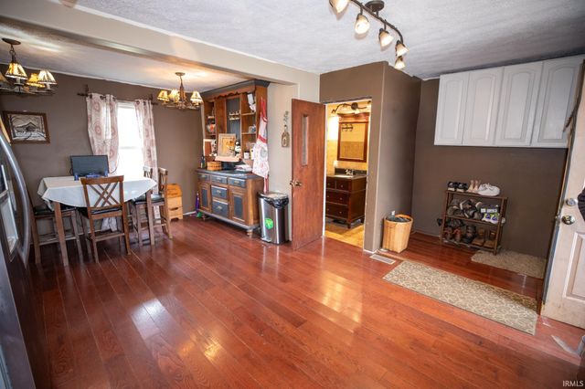 4934 N 650 E Road, Rochester, IN 46975