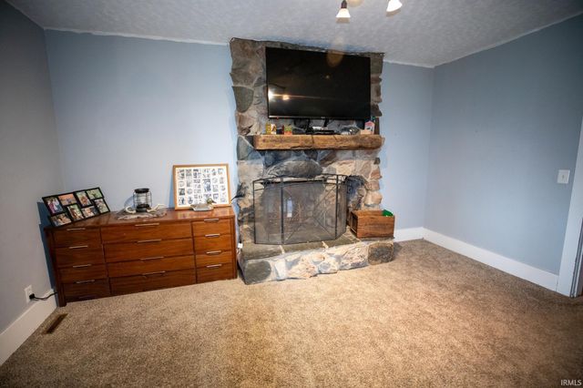 4934 N 650 E Road, Rochester, IN 46975