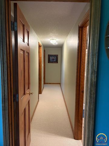 3736 SW Summerfield DR, Topeka, KS 66610