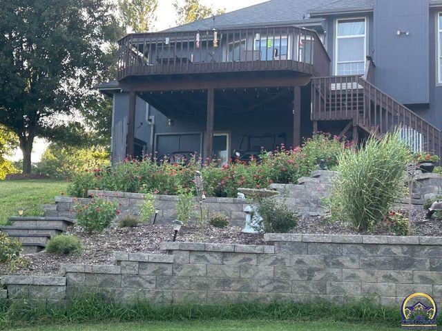 3736 SW Summerfield DR, Topeka, KS 66610