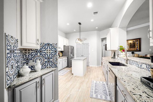 861 Santa Cruz LN, New Braunfels, TX 78132