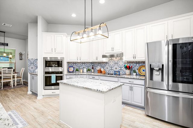 861 Santa Cruz LN, New Braunfels, TX 78132