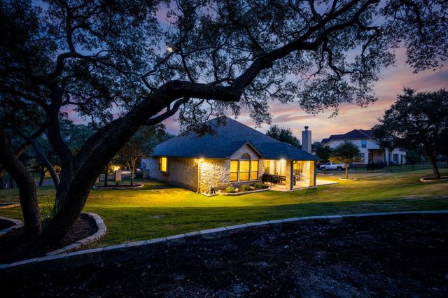 861 Santa Cruz LN, New Braunfels, TX 78132
