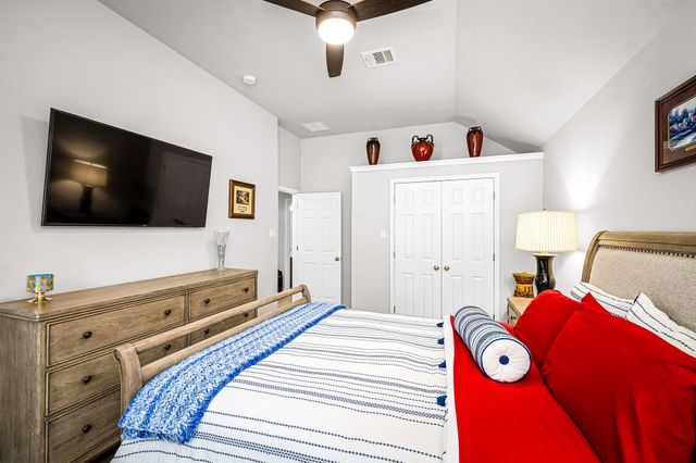 861 Santa Cruz LN, New Braunfels, TX 78132