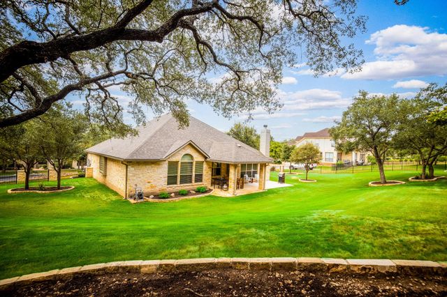 861 Santa Cruz LN, New Braunfels, TX 78132