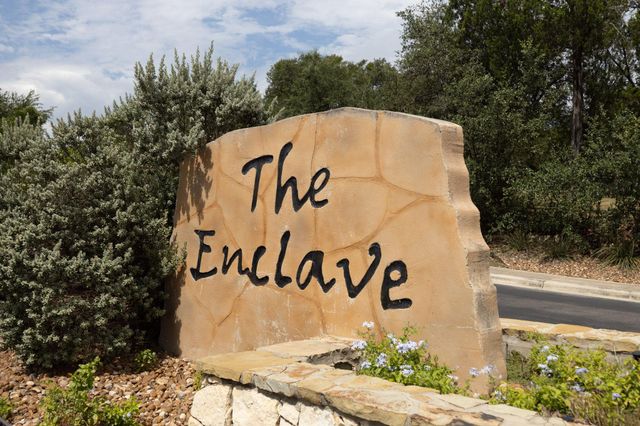 861 Santa Cruz LN, New Braunfels, TX 78132