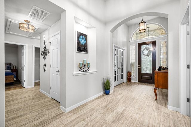 861 Santa Cruz LN, New Braunfels, TX 78132