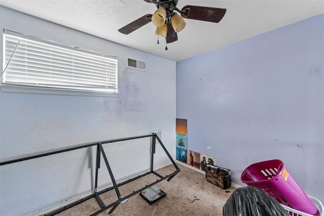 207 Del Mar Drive, Yukon, OK 73099