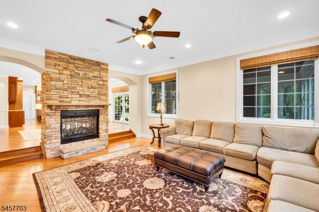 23 Rogers Ave, Berkeley Heights Twp., NJ 07922