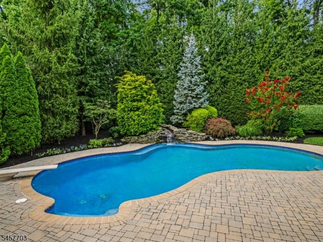 23 Rogers Ave, Berkeley Heights Twp., NJ 07922
