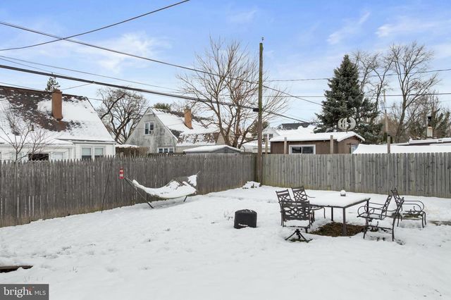 116 WHITEHALL, Norristown, PA 19403