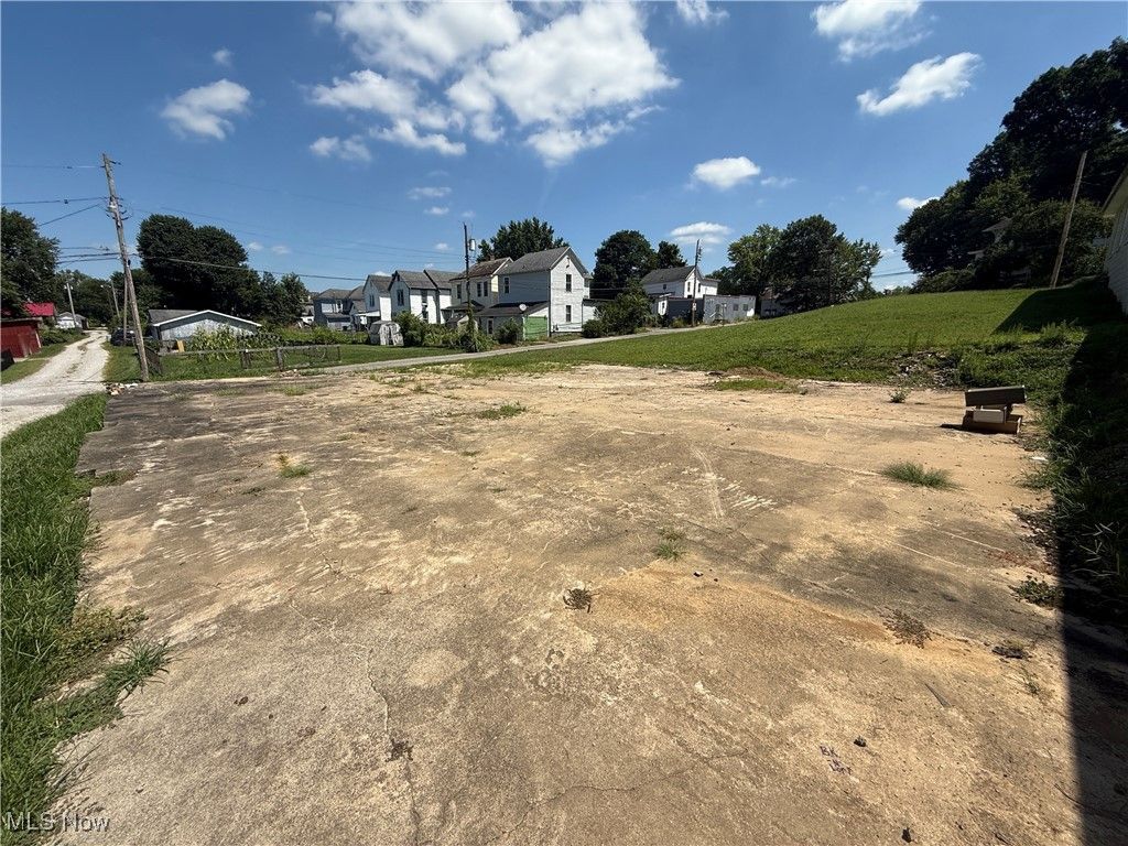 620 14th Street, Parkersburg, WV 26101