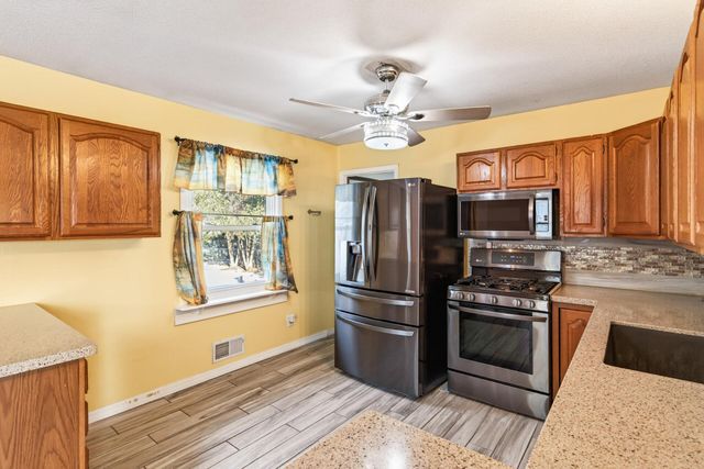 2216 Yellowstone Trail, Brooklyn Park, MN 55444