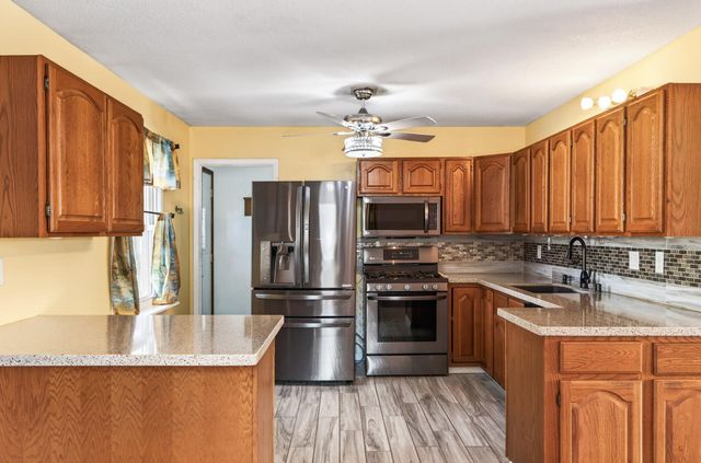 2216 Yellowstone Trail, Brooklyn Park, MN 55444