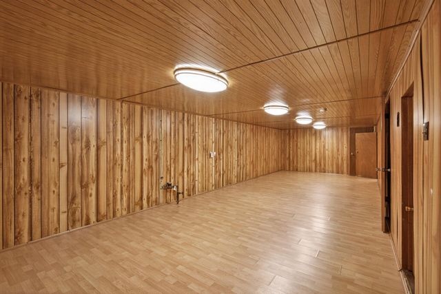 2216 Yellowstone Trail, Brooklyn Park, MN 55444