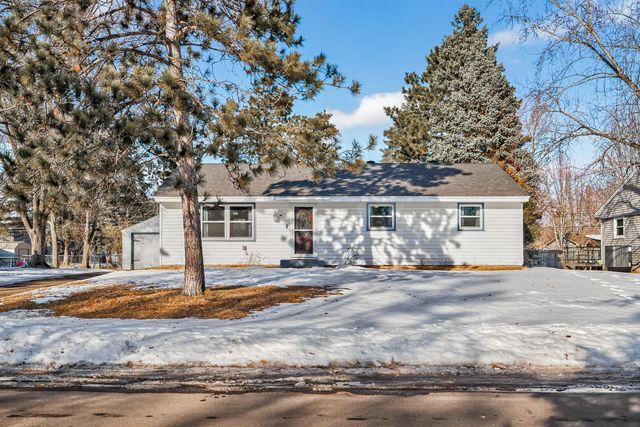 2216 Yellowstone Trail, Brooklyn Park, MN 55444
