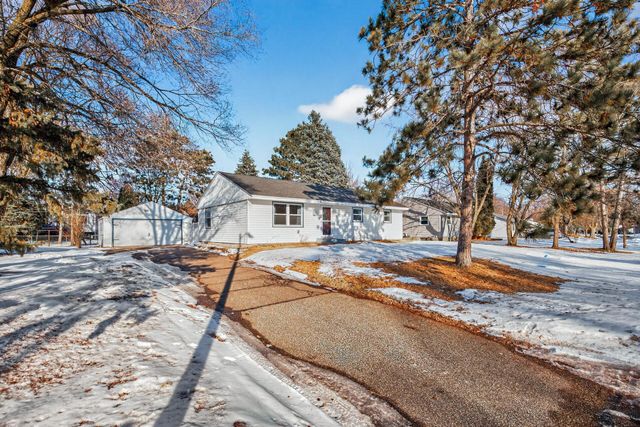 2216 Yellowstone Trail, Brooklyn Park, MN 55444
