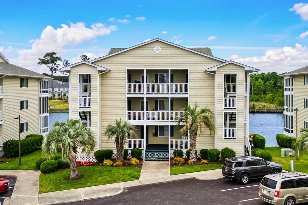 218 Landing Rd Apt G, North Myrtle Beach, SC 29582