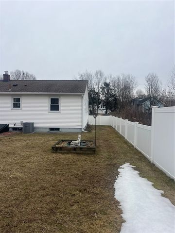 33 Van Buren Street, Warwick, RI 02888