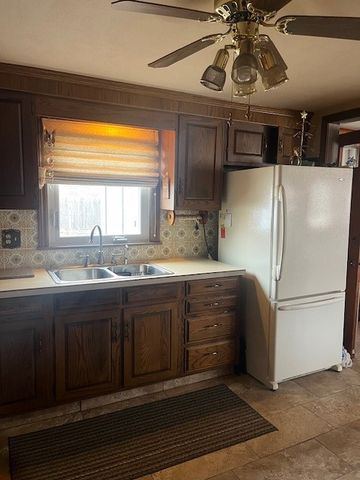 33 Van Buren Street, Warwick, RI 02888