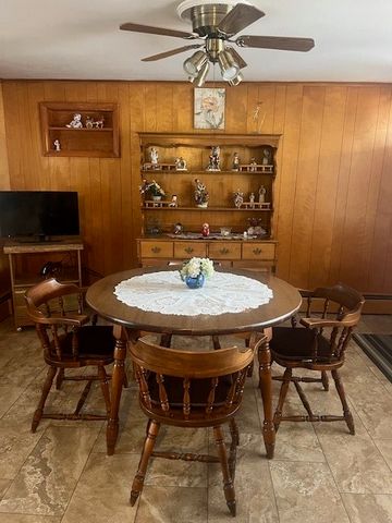 33 Van Buren Street, Warwick, RI 02888